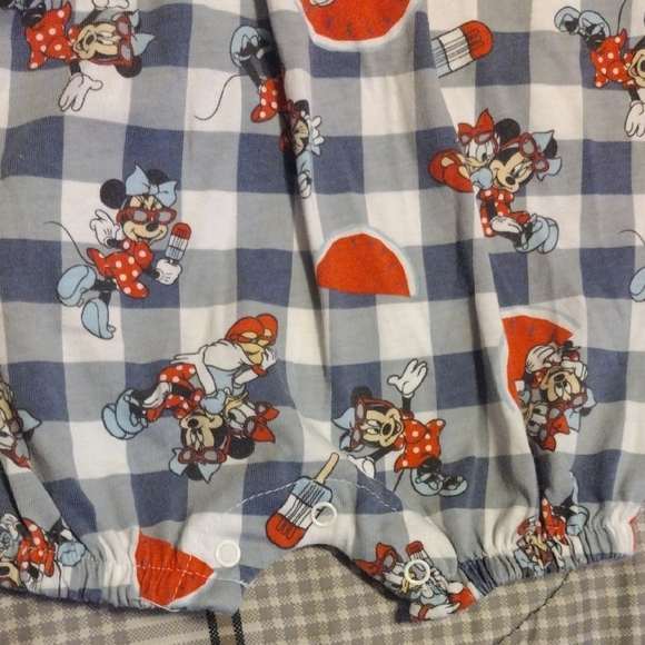 Minnie Mouse And Daffy Duck Checkered Baby Romper​ - Picture 5 of 8